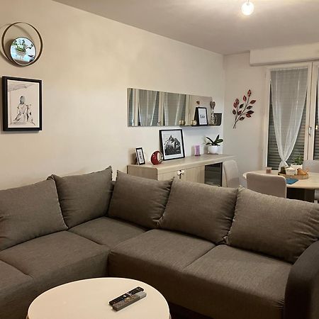 Appartement Avec Parking & Linge Inclus & Local Velos Blois Exterior photo