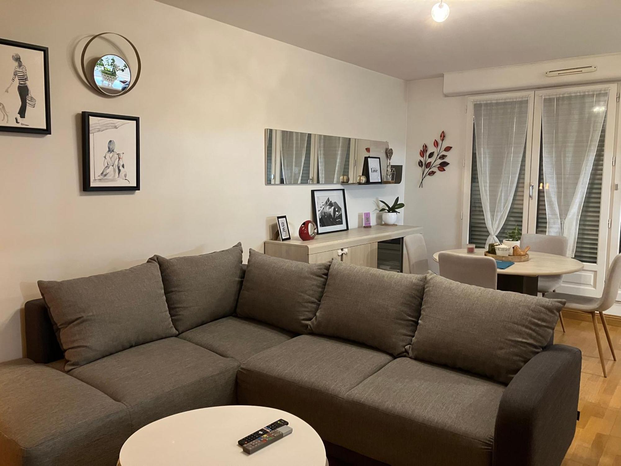 Appartement Avec Parking & Linge Inclus & Local Velos Blois Exterior photo